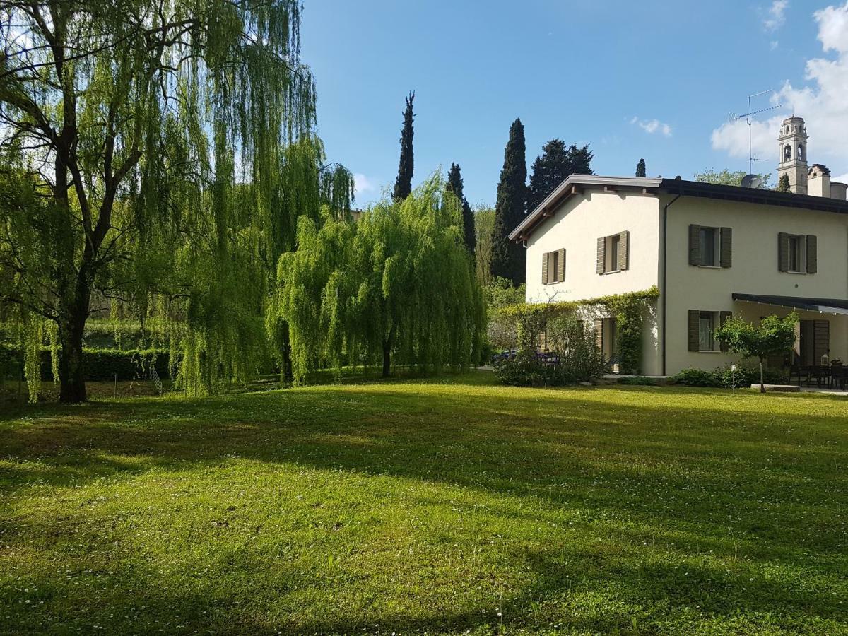 L'Isolo B&B E Case Vacanza 蒙赞巴诺 外观 照片