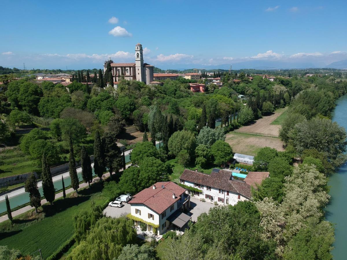 L'Isolo B&B E Case Vacanza 蒙赞巴诺 外观 照片